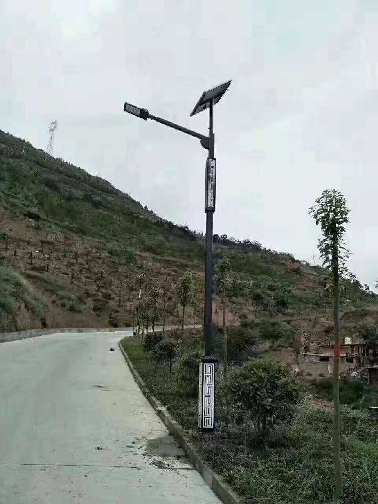 苏尼特左旗仿古太阳能路灯